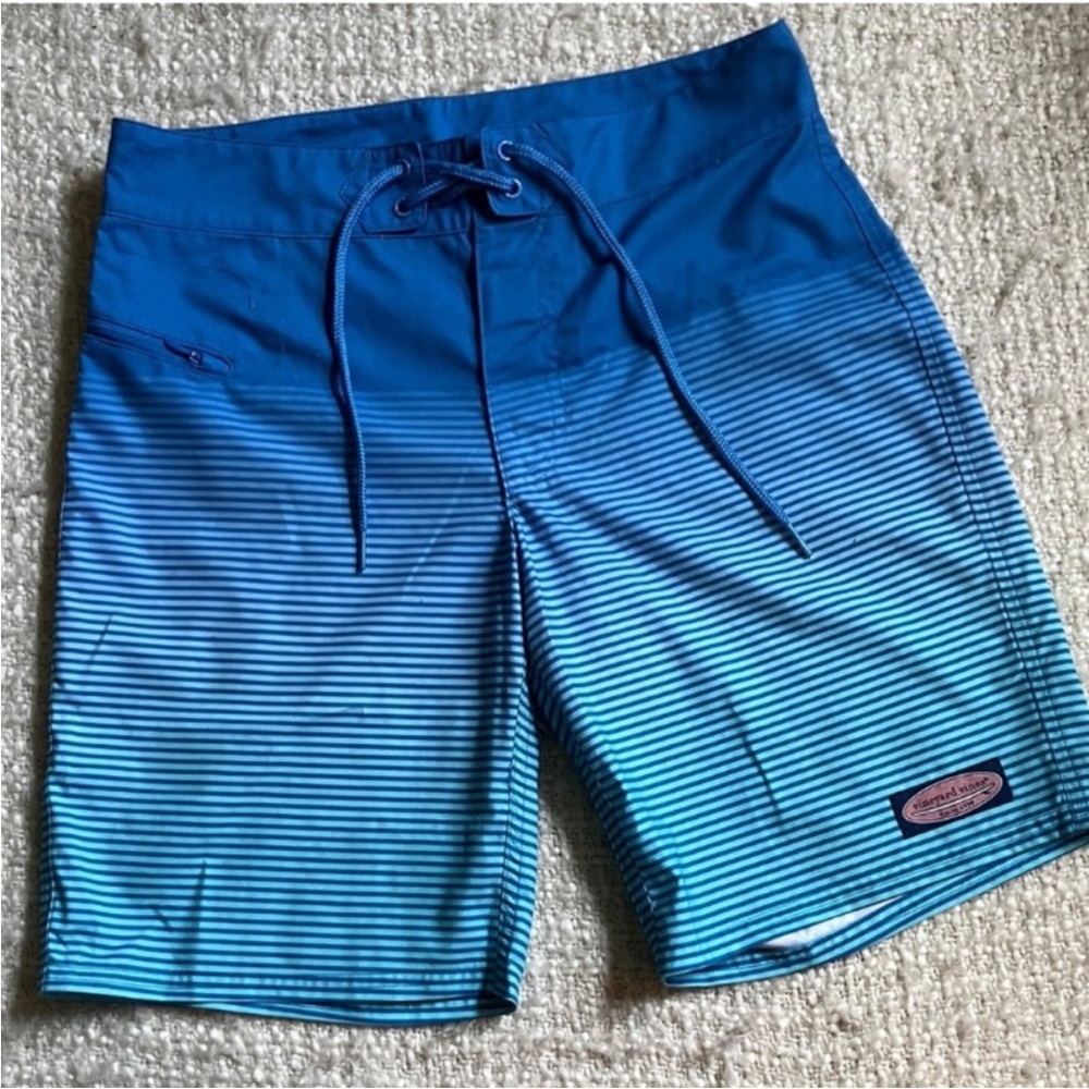 🏄🏽‍♂️ VINEYARD VINES SIZE 28 BLUE BOARD SHORTS